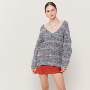 Urban Outfitters oversized V-Neck Sweater Size M